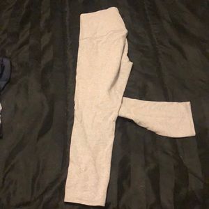 Grey full cotton lululemon crop